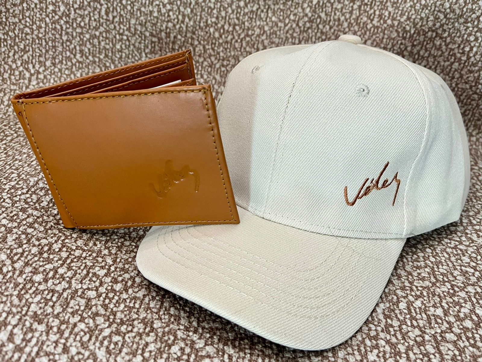 Duo Velez Billetera Cuero + Gorra + TULA
