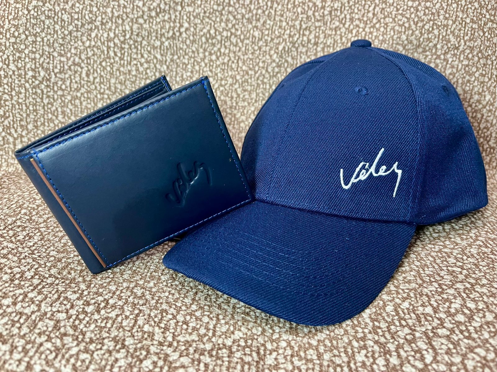 Duo Velez Billetera Cuero + Gorra + TULA
